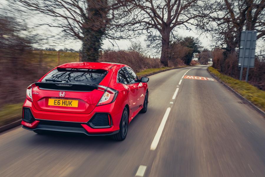  Honda Civic Hatchback (FK7) 2017 года  (UK) (фото 8 из 41)